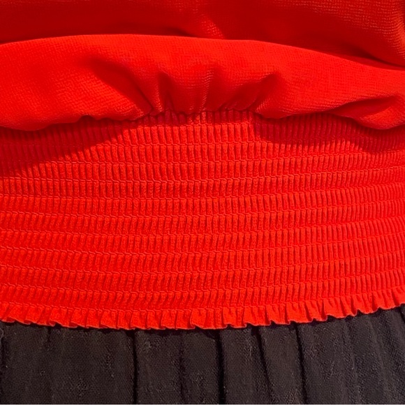 Bebe Coral Semi Sheer V Neck Open Slit Sleeve Blouse NWOT Size S - Picture 10 of 17